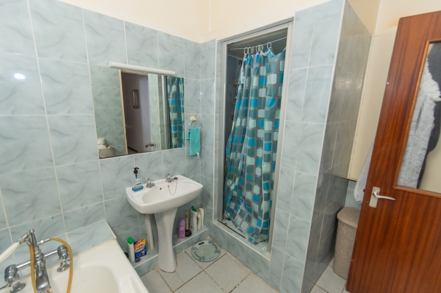 3 Bedroom Property for Sale in Summerstrand Eastern Cape